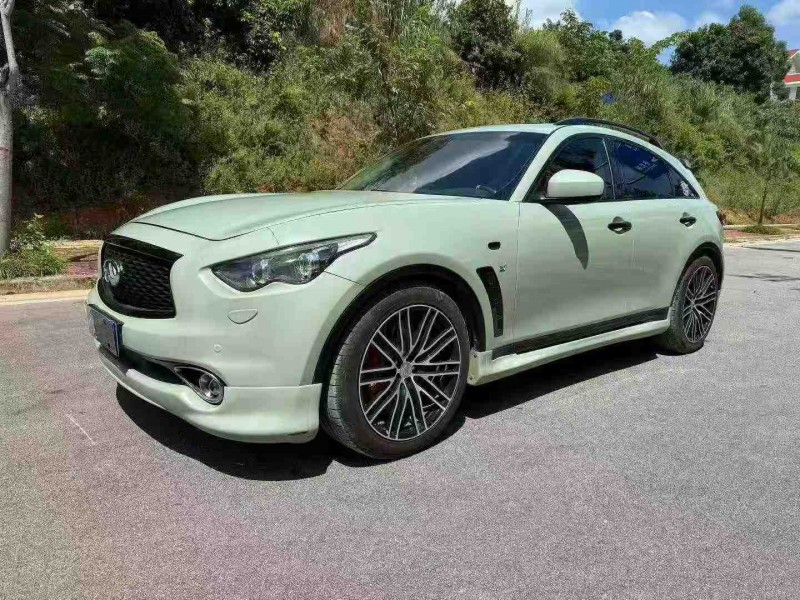 南宁13年英菲尼迪FX373