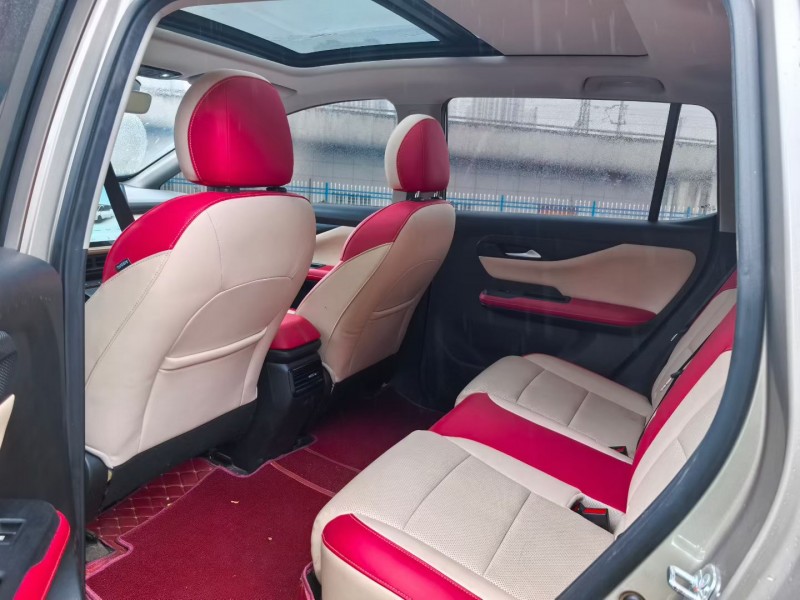 襄阳22年合创汽车Z037