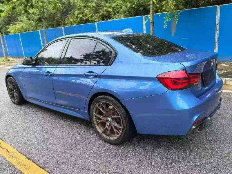 南宁19年宝马3系7