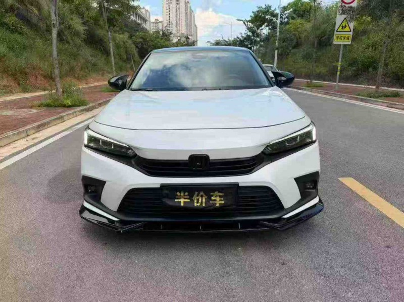 南宁23年本田思域1