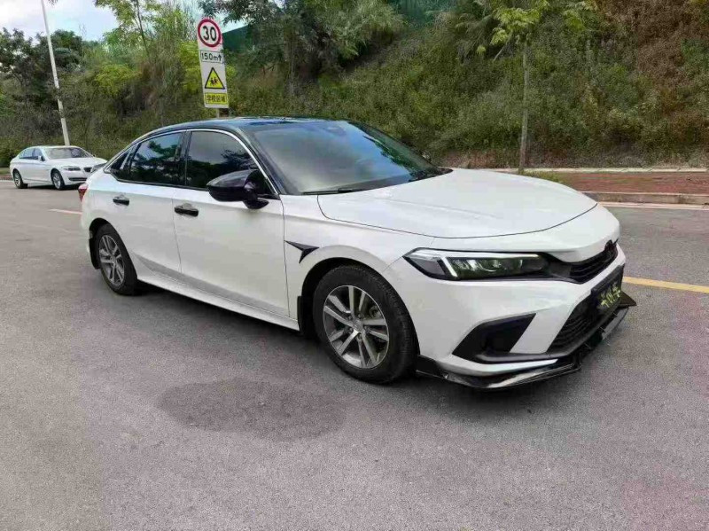 南宁23年本田思域3