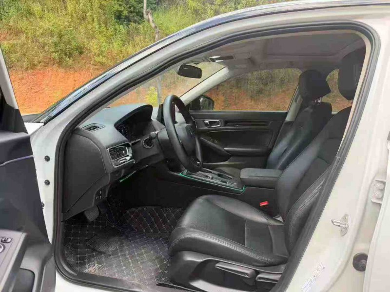 南宁23年本田思域4