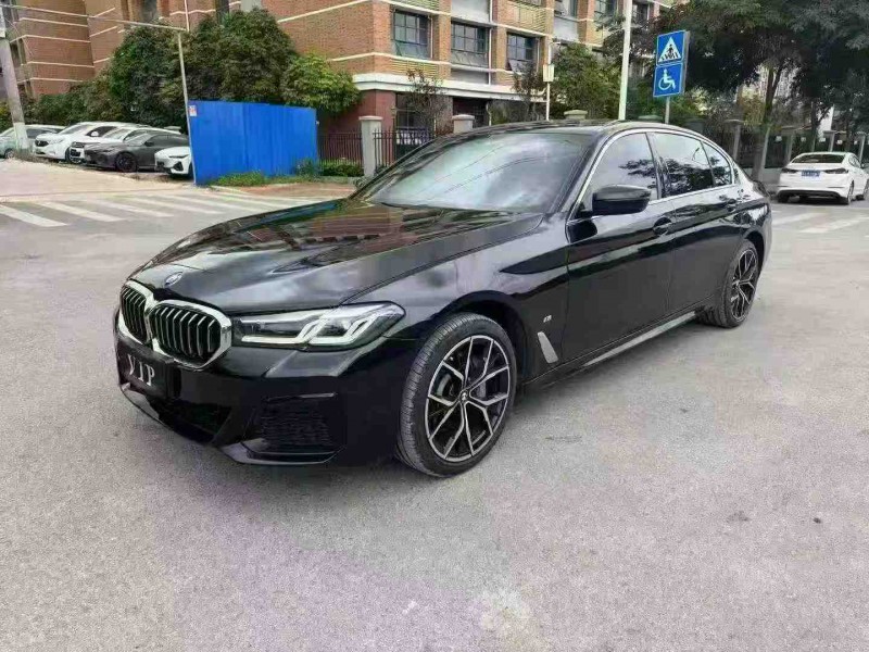 南宁21年宝马5系3