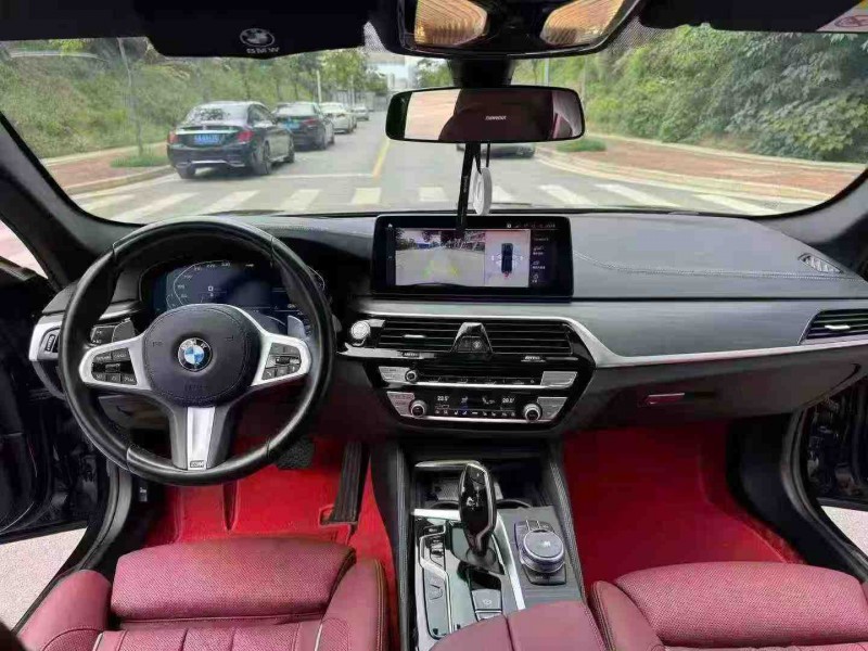 南宁21年宝马5系5