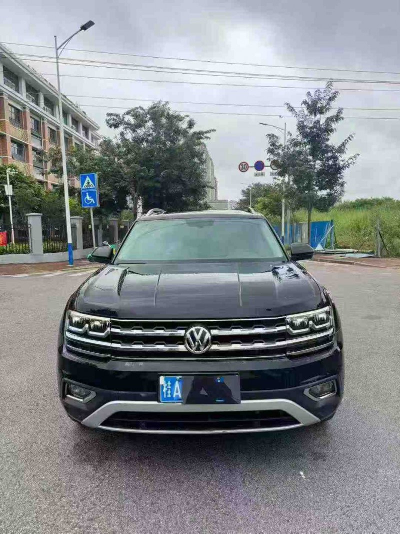 南宁17年大众途昂1