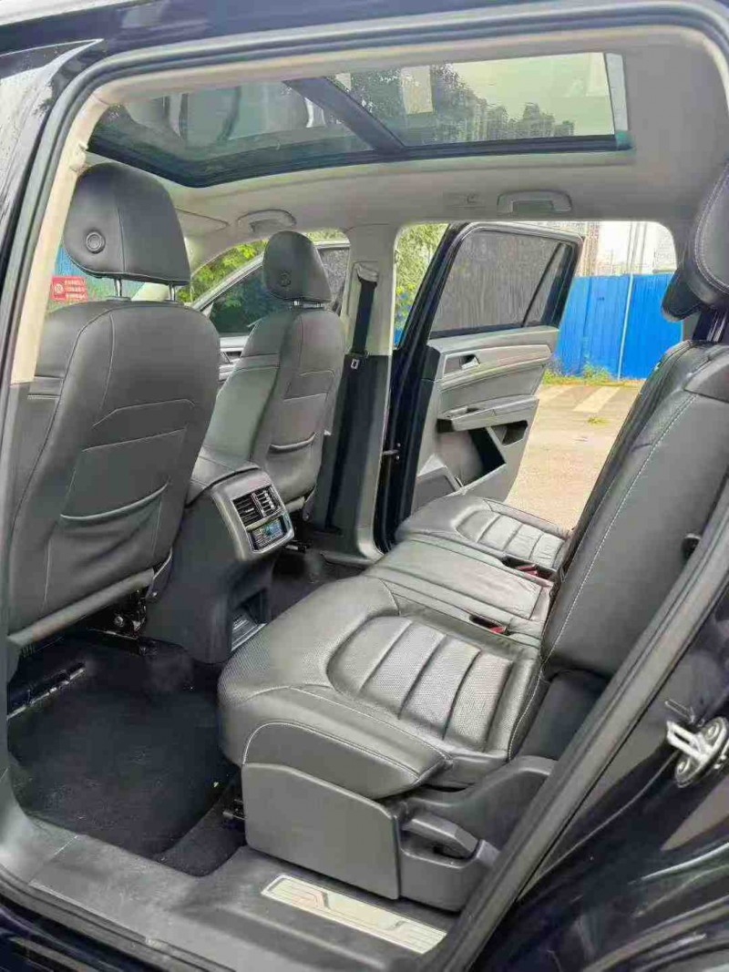 南宁17年大众途昂6