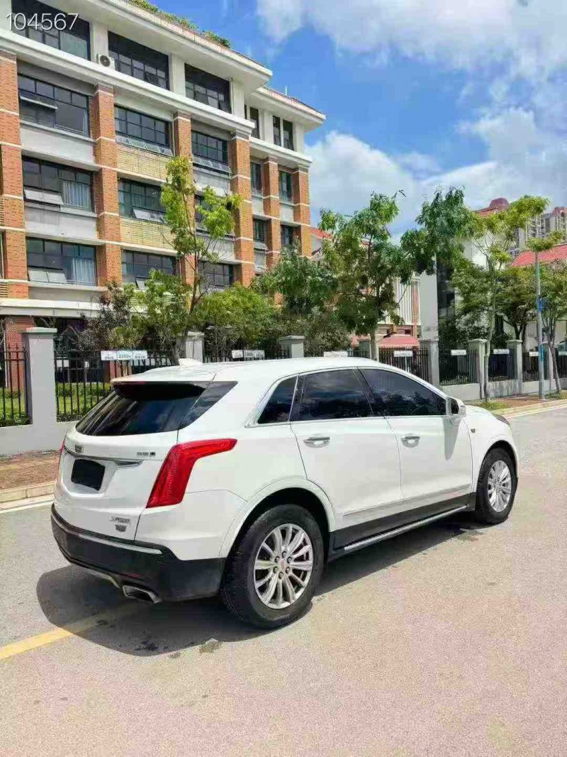 南宁18年凯迪拉克XT57
