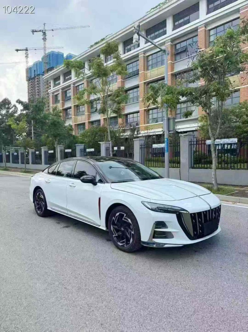 南宁24年红旗H62