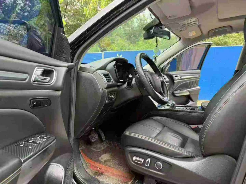 南宁21年传祺GS84