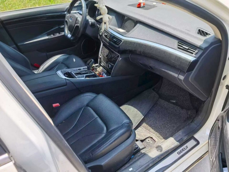 襄阳16年吉利博瑞6