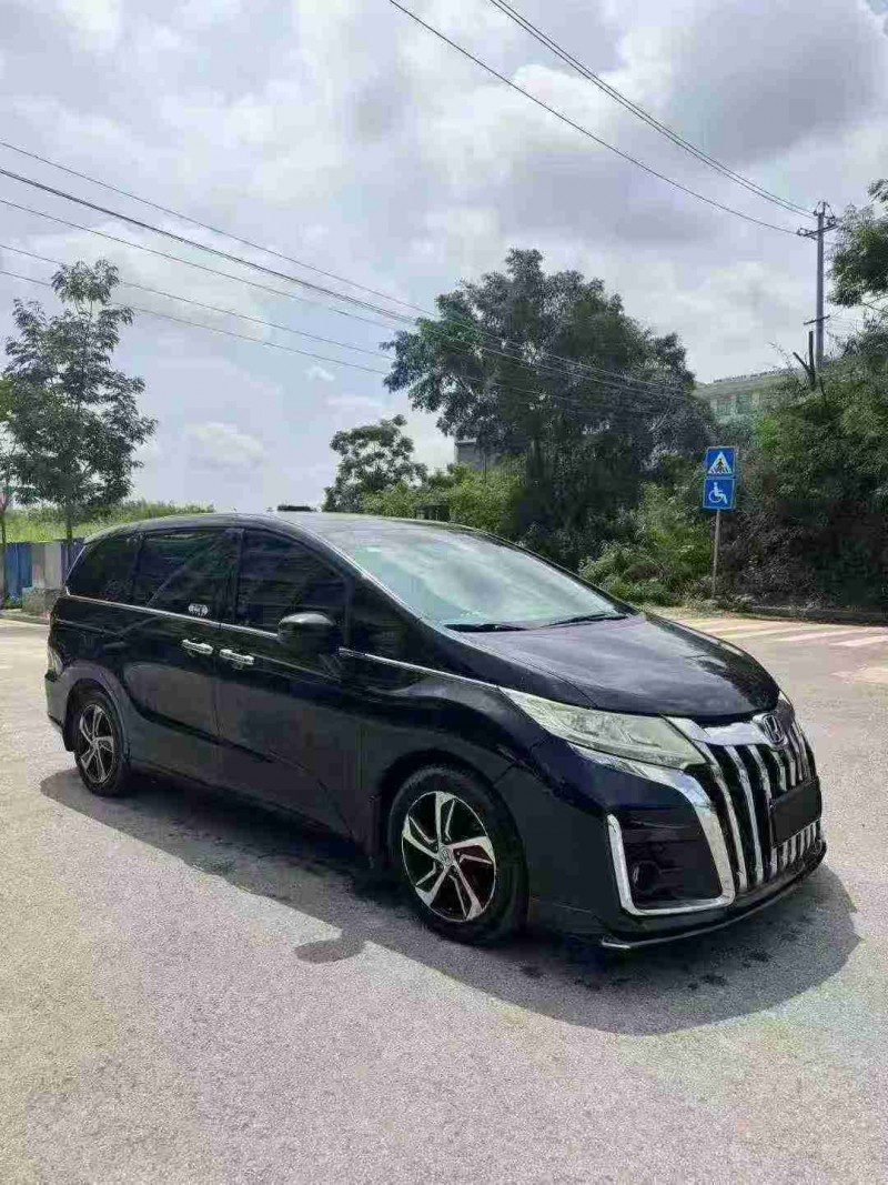 南宁15年本田奥德赛2