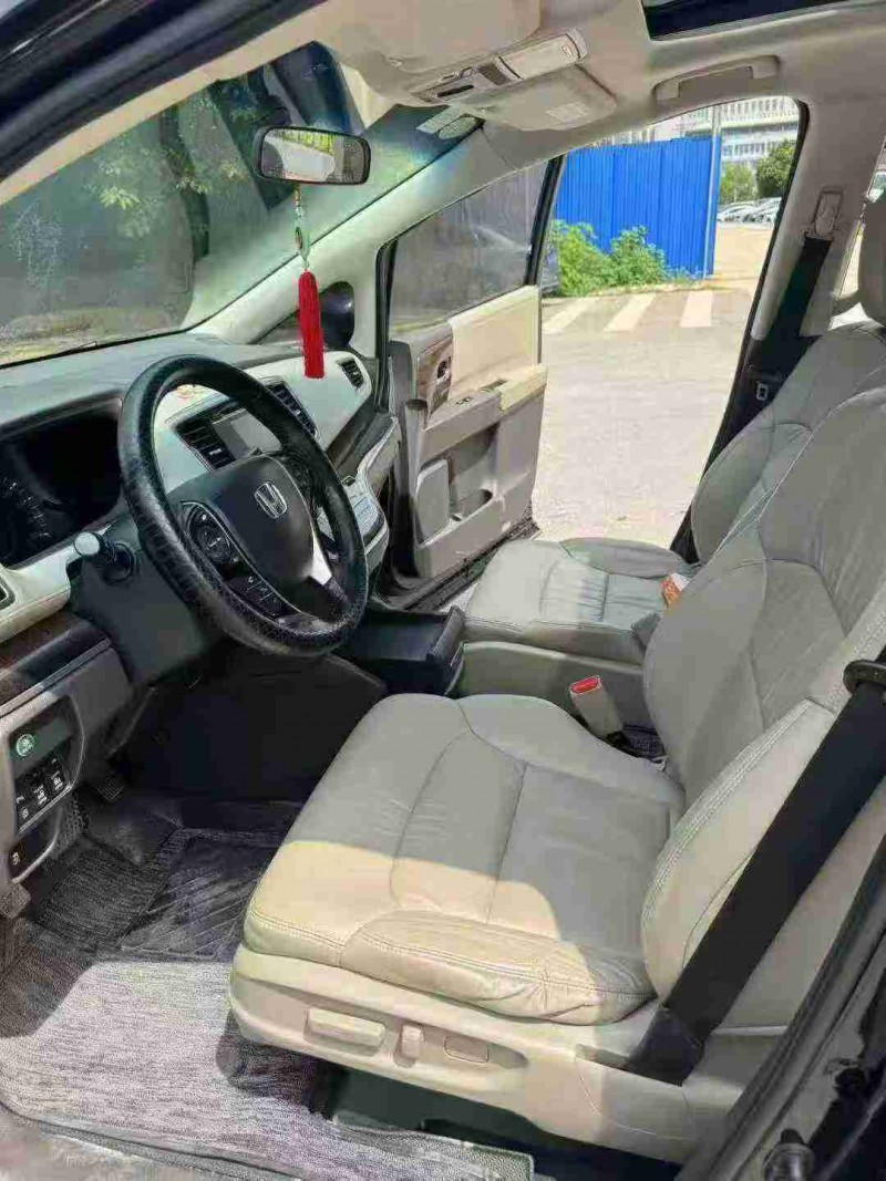 南宁15年本田奥德赛4