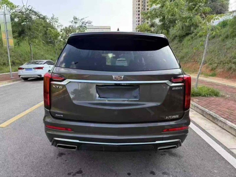 南宁20年凯迪拉克XT69
