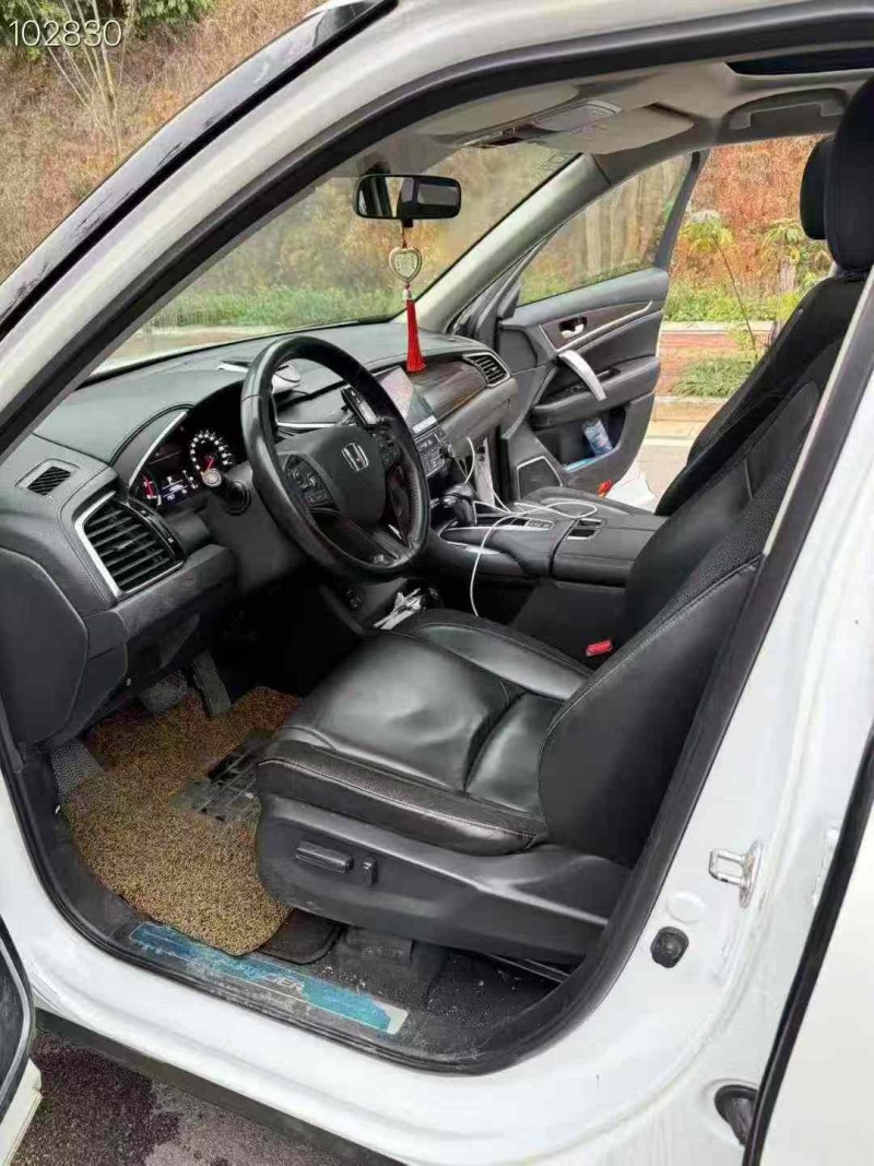 南宁18年本田冠道4