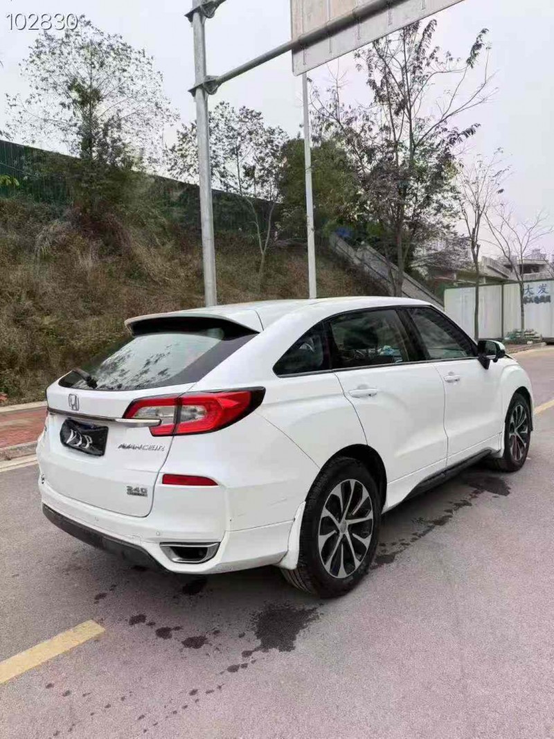 南宁18年本田冠道7