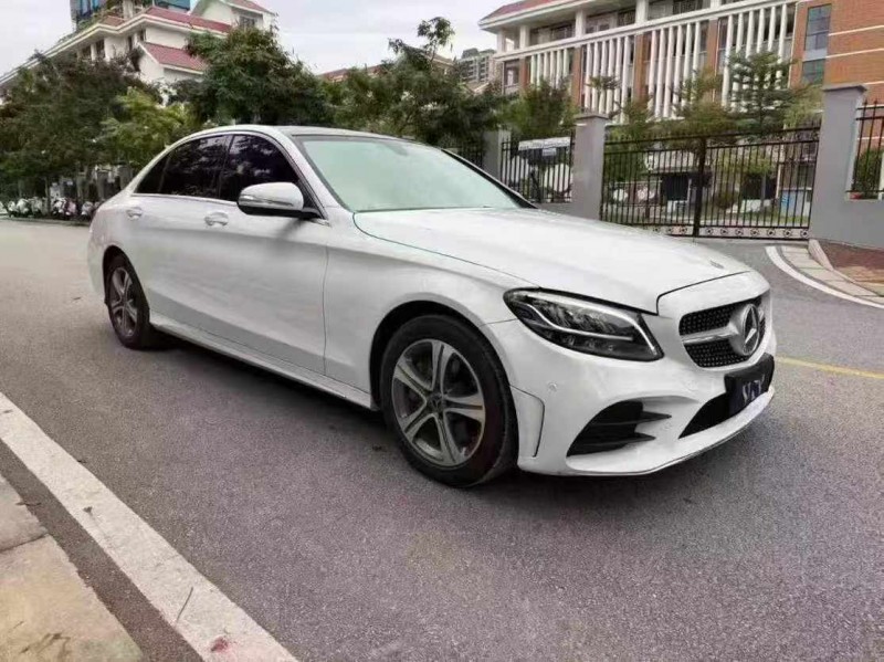 南宁20年奔驰C2