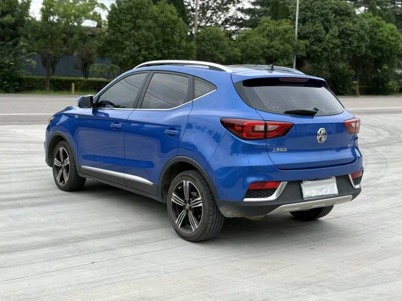 徐州19年名爵ZS5