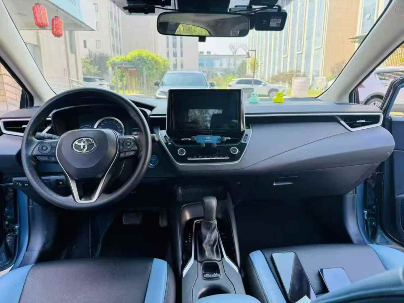 东营23年丰田卡罗拉4