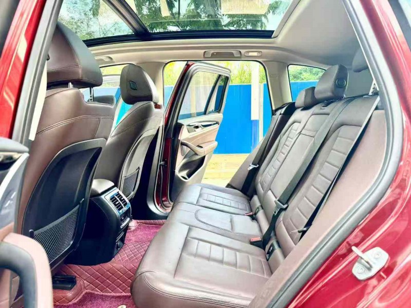 南宁19年宝马X36