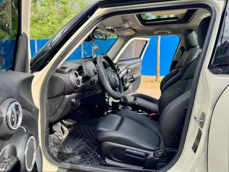 南宁21年MINICooper4