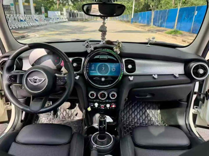南宁21年MINICooper5