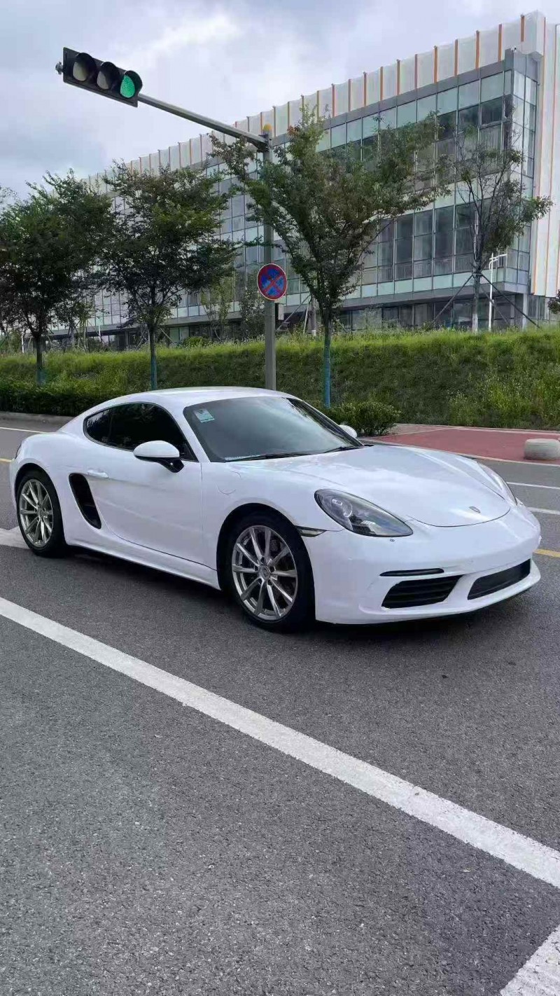 烟台21年保时捷7182