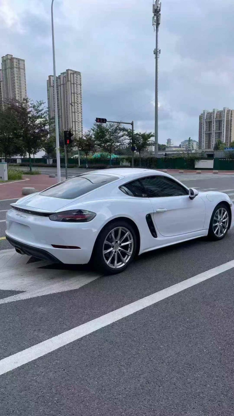 烟台21年保时捷7187