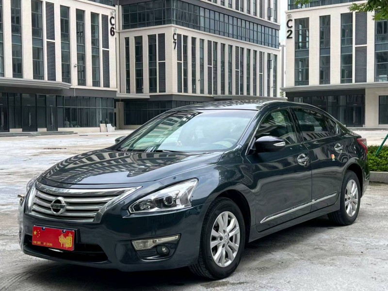 广州13年日产天籁2