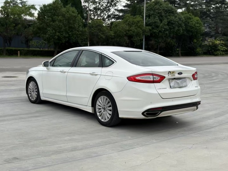 徐州15年福特蒙迪欧9