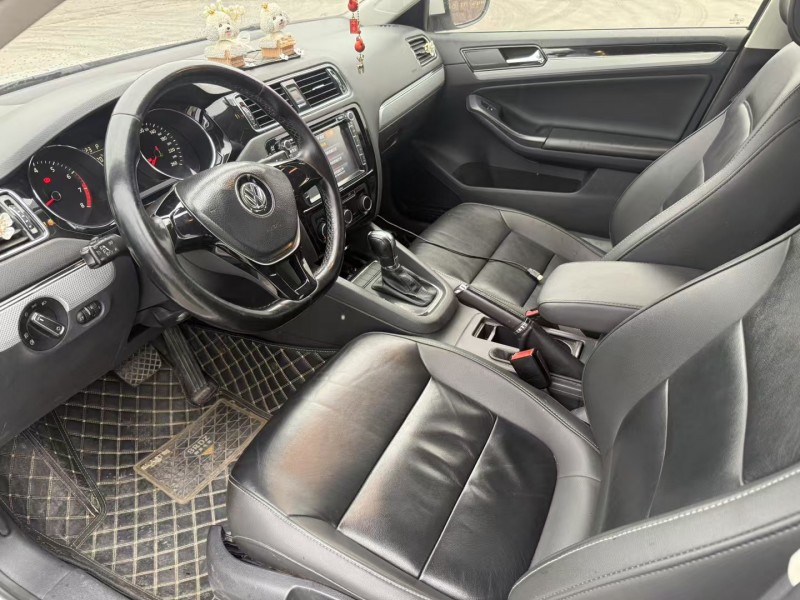 徐州16年大众速腾9