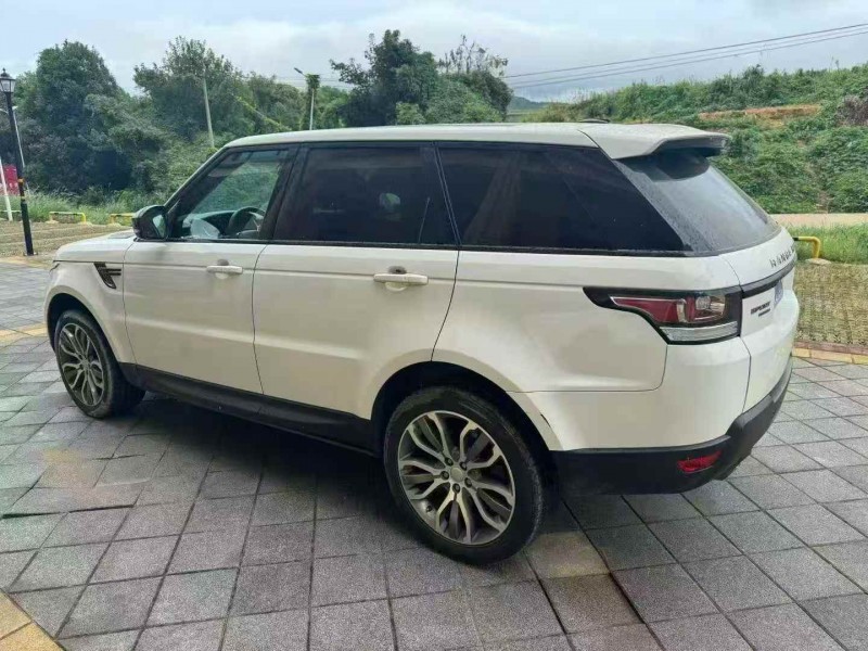 新余16年路虎揽胜运动8