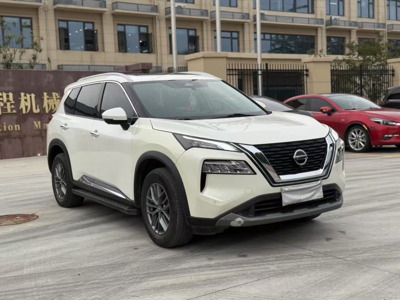 徐州21年日产奇骏3