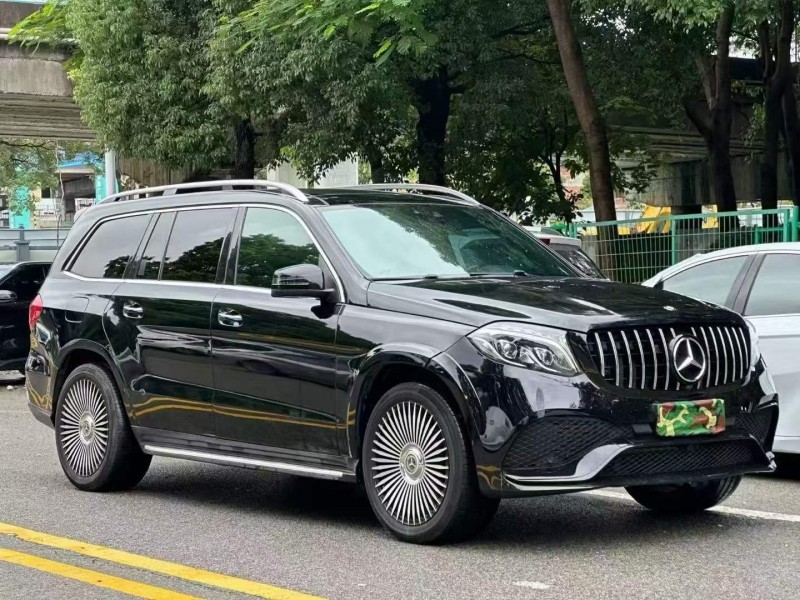 广州17年奔驰GLS2