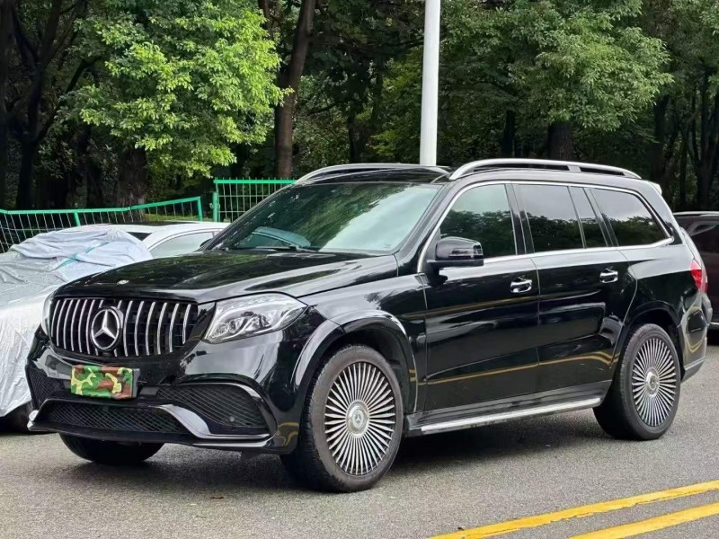 广州17年奔驰GLS3