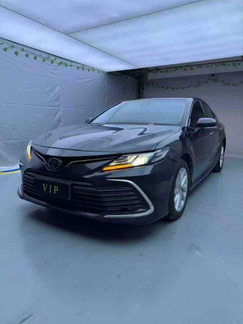 广州21年丰田凯美瑞2