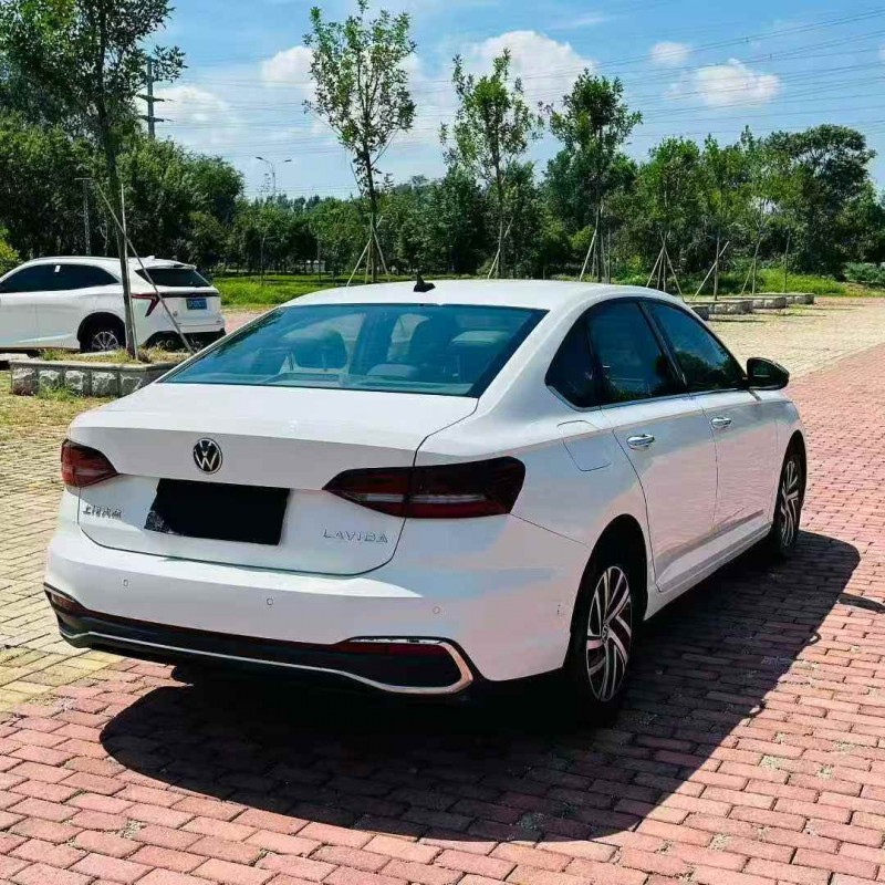 青岛23年大众朗逸8