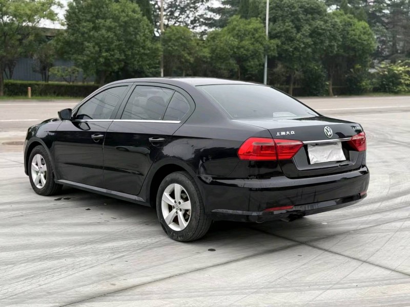 徐州14年大众朗逸8