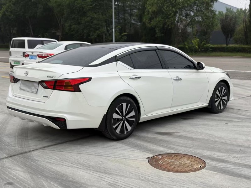 徐州22年日产天籁9