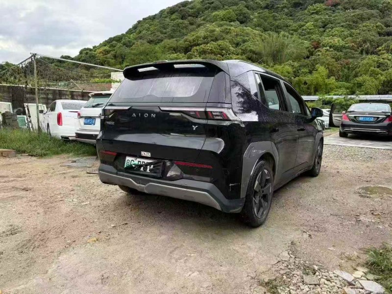 广州22年传祺埃安Y8