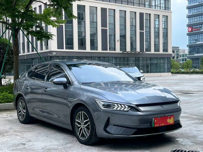 广州21年比亚迪秦3