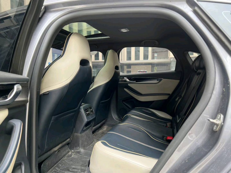 广州21年比亚迪秦5