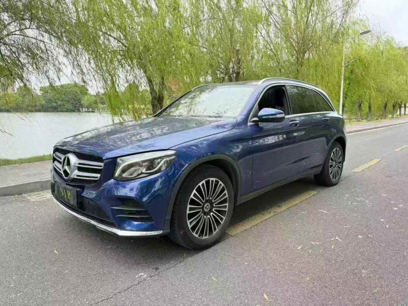 九江19年奔驰GLC2