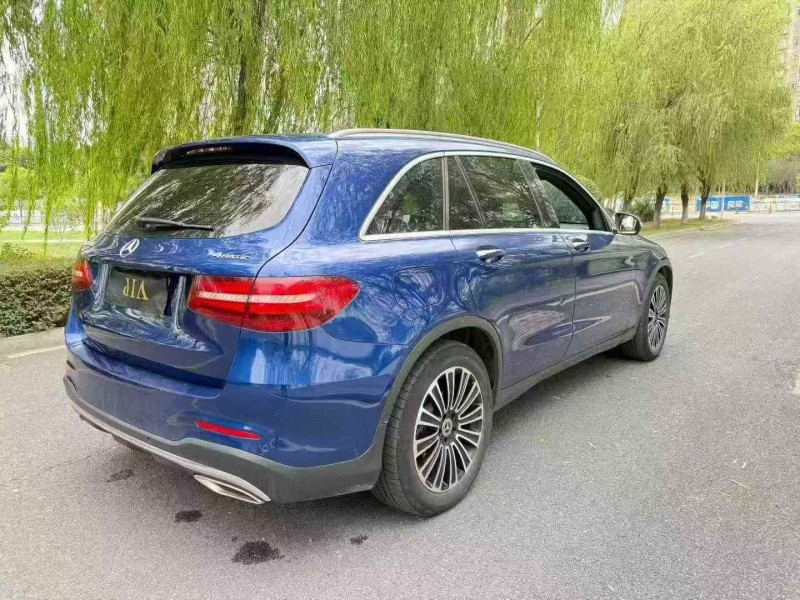 九江19年奔驰GLC8