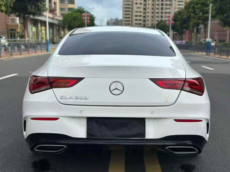 广州21年奔驰CLA9