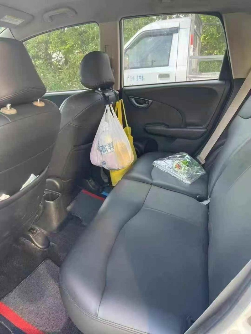 广州13年本田飞度4