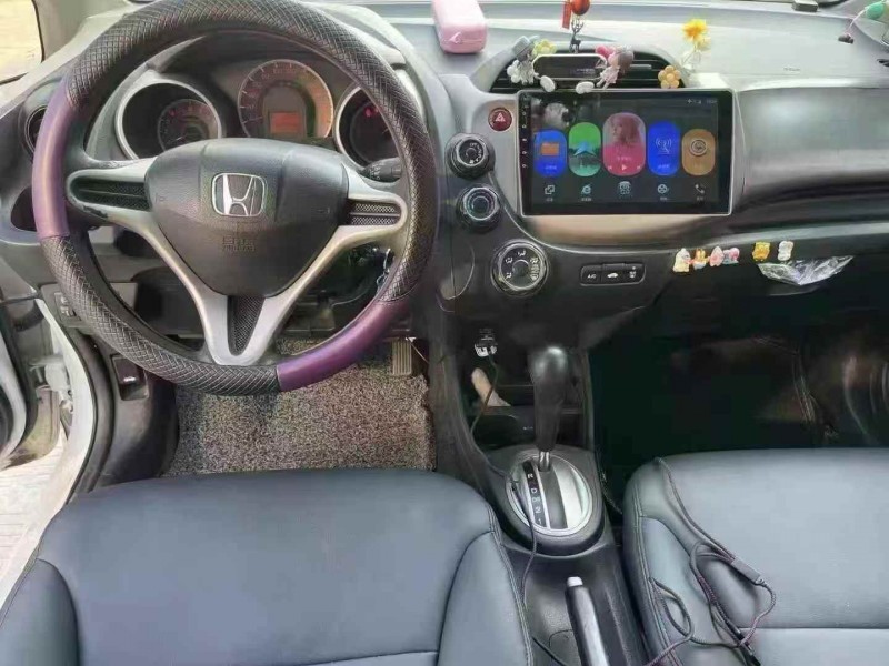 广州13年本田飞度5