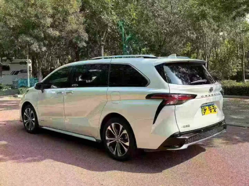 潍坊24年丰田格瑞维亚4