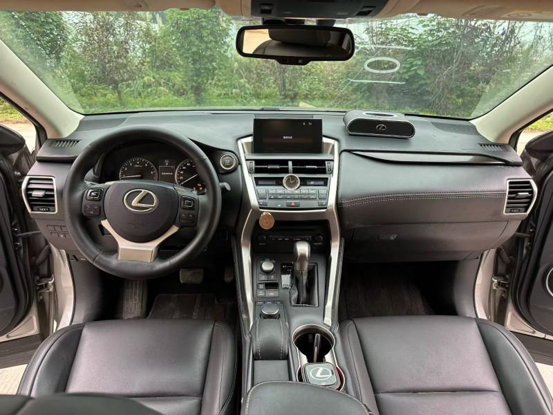 徐州17年雷克萨斯NX7