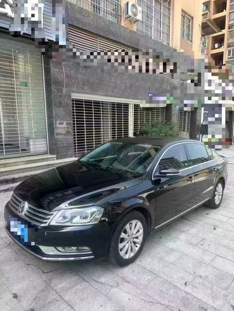 成都16年大众迈腾4