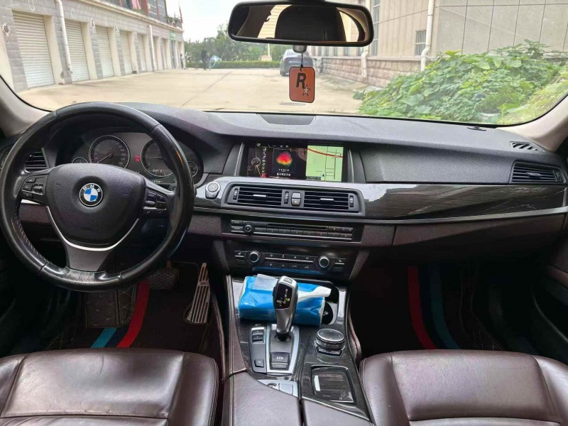 青岛16年宝马5系4